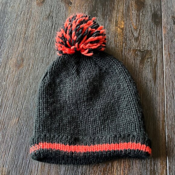 San Francisco Giants MLB Official New Era Women's Beanie Winter Hat Sequins - Picture 7 of 8